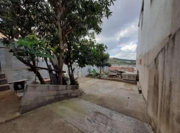 lote-a-venda-em-barbacena-caicaras-1551457159.jpeg · Ótima oportunidade! Lote murado de 160m² com materiais de construção no bairro Caiçaras, Barbacena