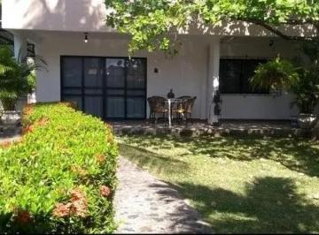 Casa de 4 quartos, Jaboatão dos Guararapes ·  Vendo casa com 4 quartos, 4 suítes, 3 vagas em candeias