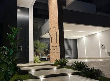 Casa de 3 quartos, Águas Claras · Casa 3 suítes Arniqueiras (OPORTUNIDADE)