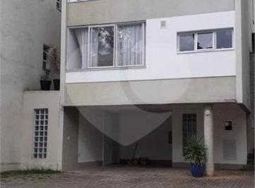 Casa de 4 quartos, São Paulo · Condomínio com 4 quartos à venda ou para alugar em Tremembé - SP