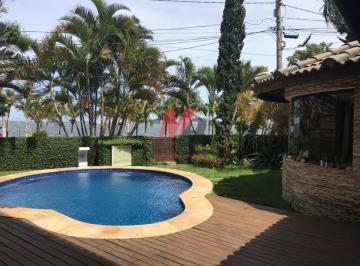 Casa · 330m² · 4 Quartos · 2 Vagas · Casa Alto Padrão com vista para o lago