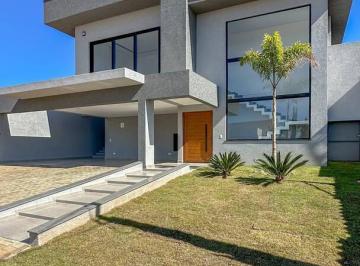 Casa · 261m² · 3 Quartos · 4 Vagas · Casa de alto padrão à venda em Condomínio Shambala lll em Atibaia