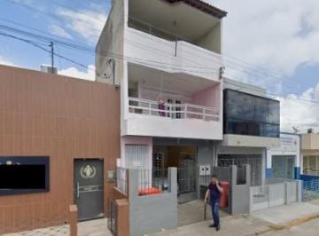 Casa de 3 quartos, Vitória de Santo Antão · 2 andares, 3 quartos, suíte, sala 2 ambientes, cisterna e varanda