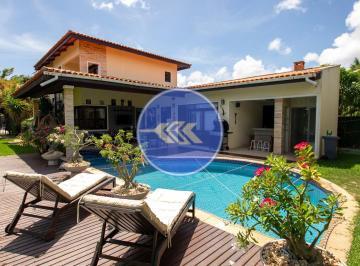 Casa · 290m² · 3 Quartos · 4 Vagas · Casa mobiliada no Alphaville Fortaleza com 3 suítes, piscina privativa.