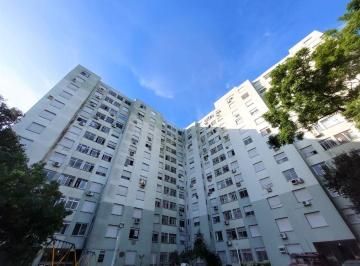 Apartamento · 42m² · 1 Quarto · 1 Vaga · Apartamento de 1 dormitório no bairro Cristal, zona sul de Porto Alegre, RS.