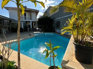 Casa duplex de 5 quartos para venda no Parque Turf Club - Campos dos Goytacazes, RJ · Casa Duplex em Parque Turf Club - Campos dos Goytacazes, RJ