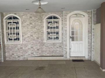 Casa · 280m² · 4 Quartos · 2 Vagas · Sobrado com 4 quartos à venda, 280 m² por R$ 848.000 - Jardim Santa Clara - Guarulhos/SP