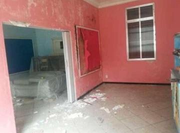 Casa · 376m² · 10 Quartos · 4 Vagas · Metrô 5 minutos ,Casa Triplex. 
