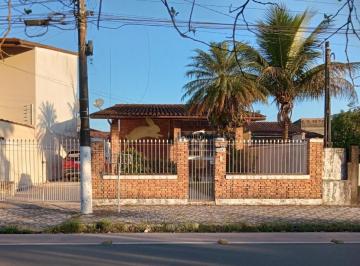 Foto 02 · Casa a venda no Centro de Ubatuba SP