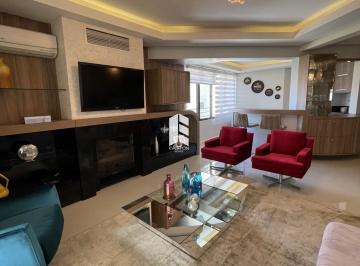 Apartamento · 200m² · 3 Quartos · 2 Vagas · Apartamento com 4 dormitórios em ótima localização para você que procura comodid