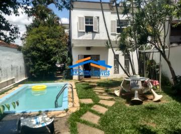 Casa · 200m² · 4 Quartos · 3 Vagas · Excelente Sobrado no Adalgisa 4 Dorm/1 Suíte - Piscina e Churrasqueira
