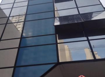 Foto 01 · Prédio comercial, com 450m², para locaçao, reformado, na Santa Cecília, Rua Conselheiro Brotero, a 4