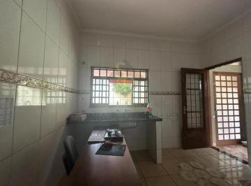 Casa · 250m² · 2 Quartos · 5 Vagas · Casas Residenciais Padrão em Ribeirão Preto