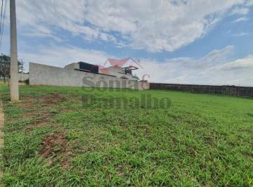 Terreno · 800m² · 3 Quartos · 2 Vagas · Terrenos Condomínio em Bonfim Paulista