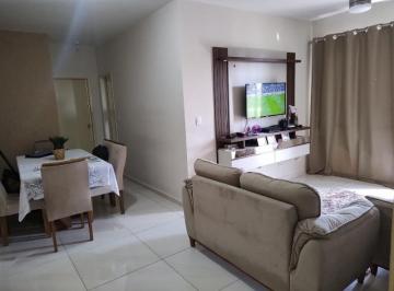 Foto 01 · Apartamento Reformado, fino acabamento, porcelanato, blindex e muito armário planejado!