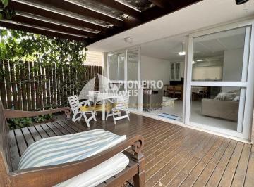 Quintal · Casa dos sonhos a venda na praia de Juquehy! Venha conferir!