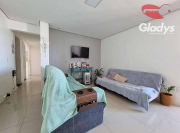 Sala de Estar · Apartamento com 4 dormitórios à venda, 108 m² por R$ 340.000 - Joaquim Távora