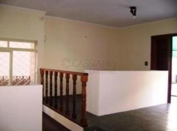 Casa · 450m² · 4 Quartos · 4 Vagas · Sobrado à venda de 300m² | 04 dormitórios sendo 01 suíte e 04 vagas de garagem | Jardim Esplanada II