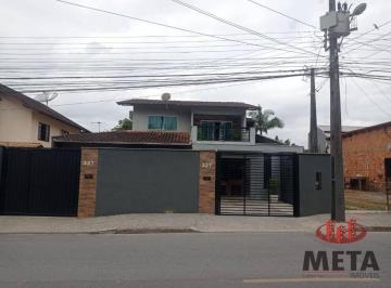 b837f43102a47d06bd2f1e7c463fc96ebbea9835 · Casa com 6 dormitórios à venda, 117 m² por R$ 840.000,00 - Petrópolis - Joinville/SC