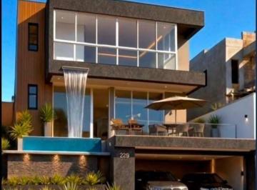 ba610f50108cc7a3c75f1aa6b068f32532a7161a · Casa com 5 dormitórios Sendo 5 Suítes à venda, 430 m² por R$ 2.600.000 - GODEN PARK - Itoupava Centr