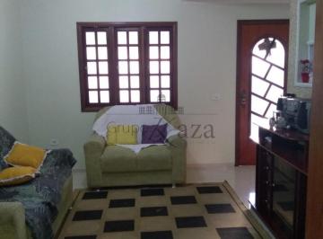 Casa · 190m² · 4 Quartos · 3 Vagas · Casa localizada no Conjunto Residencial Trinta e Um de Março  - 4 Dormitórios - 290m² - Com Edícula
