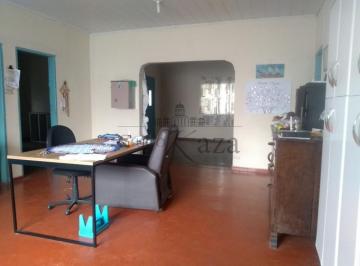 Casa · 634m² · 4 Quartos · 2 Vagas · Casa - Monte Castelo - 4 dormitórios - 230m²