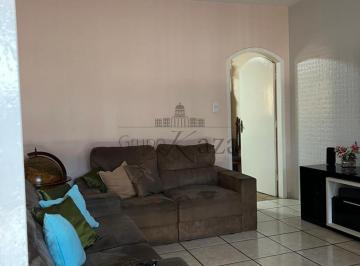 Casa · 131m² · 4 Quartos · 3 Vagas · Casa Sobrado - Jacareí - Vila Pinheiro - 116m² - 4 Dormitórios.