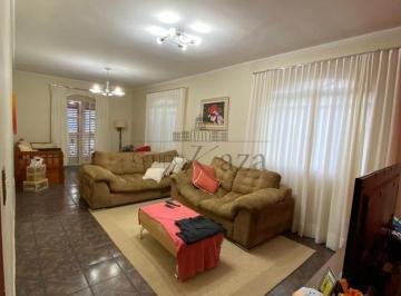 Casa · 280m² · 2 Quartos · 4 Vagas · Casa  Sobrado - Jardim Oriente - 2 Dormitórios - 320m².