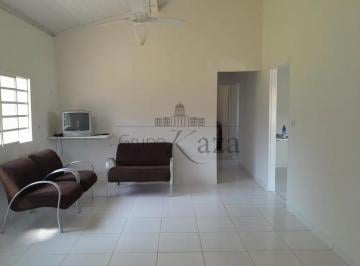 Rural · 3000m² · 2 Quartos · 20 Vagas · Chácara Rural - Chácara Marambaia - 2 Dormitórios - 3.000m².