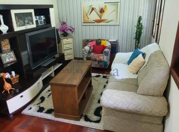 Casa · 250m² · 5 Quartos · 3 Vagas · Casa Sobrado  - Jardim Ismênia - 5 Dormitórios - 214m² - Aceita permuta.