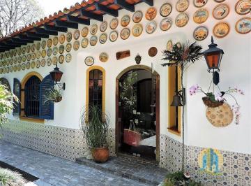 Casa · 550m² · 5 Quartos · 6 Vagas · Casa a venda na Granja Velha - Cotia