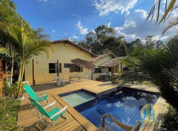 Casa · 220m² · 4 Quartos · 6 Vagas · Casa a venda no Condomínio Villas do Sol - Carapicuiba