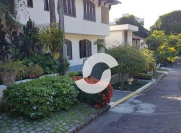 840a3df9095def08032f8f586112a822958d755d · CHARITAS! Casa ampla em 2 pavimentos, com linda vista!