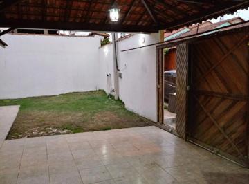 71358477.jpg · Excelente casa com 3 quartos sendo uma suíte, sala, cozinha, 2 banheiros, área de serviço, garagem p