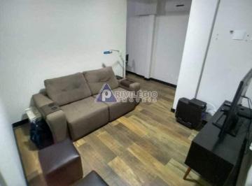 Apartamento · 61m² · 1 Quarto · 1 Vaga · Excelente sala e quarto com vaga em Botafogo.