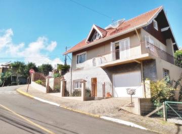 Casa · 250m² · 4 Quartos · 2 Vagas · Casa com 4 dormitórios proximo ao Centro de Gramado, esquina