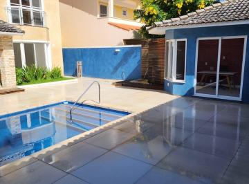 Casa de 5 quartos, Rio de Janeiro · Maravilhosa casa a Venda com 5 quartos, Piscina e pé direito Duplo