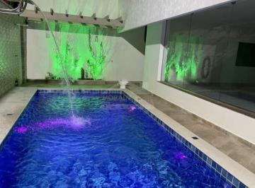 Casa · 100m² · 3 Quartos · 4 Vagas · Casa ISOLADA no Canto do Forte, 3 dormitórios, piscina, confira em Praia Grande.