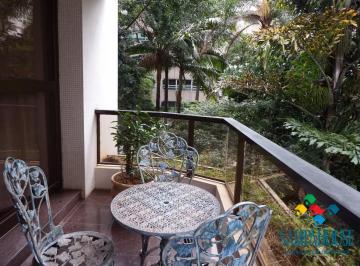 Apartamento · 241m² · 3 Quartos · 4 Vagas · Excelente apartamento para moradia ou investir !