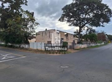 whatsapp-image-2025-04-22-at-17-24-071745353638924.jpeg · Terreno à Venda Próximo ao Centro, Comercial ou Residencial, com Frente para 4 Ruas