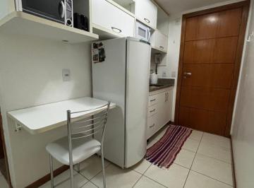 Apartamento de 1 quarto, Brasília · FLAT À BEIRA DO LAGO PARANOÁ COM SERVIÇOS