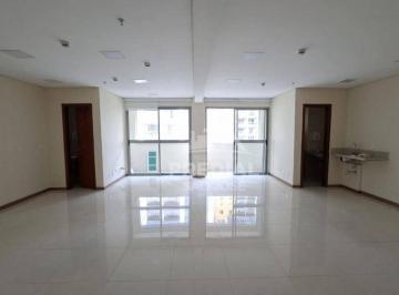 ab06ea77ac82a4c80f956e6c06d4346a6e07c4e8 · Sala comercial ampla com 2 sacadas, 2 vagas e 2 ar-condicionados no Supreme Office – Jardim Aquarius
