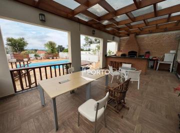 9cbde6b3c3c09f6dcf29027ea52f59422b6a8a5a · Casa com 3 dormitórios, sendo 1 suíte à venda, 450 m² - Centro - Águas de São Pedro/SP