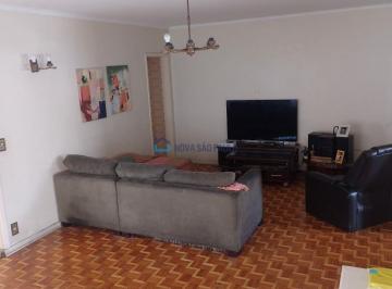 Casa · 170m² · 3 Quartos · 5 Vagas · Casa Tereia jrdim Susano