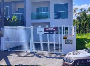 4daef6bde801d3b1a03246ea00963f44583fc9c2 · Sobrado com 3 dormitórios para alugar, 180 m² por R$ 3.851,01/mês - Jardim Sofia - Joinville/SC