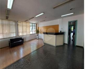 Comercial · 3688m² · Galpão à venda em Jardim são cristóvão - SP
