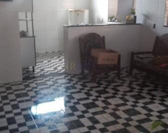 95813_30-1_115249.jpg · CASA CAETANOPOLIS 
