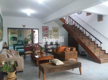 Casa · 660m² · 12 Quartos · 4 Vagas · Imóvel para moradia e clinica !!!!!