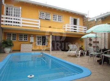 Casa · 285m² · 4 Quartos · 3 Vagas · Casa residencial com 4 dormitórios sendo 3 suítes no bairro Ipanema.