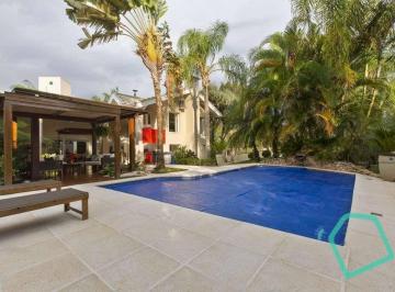 59d84db060328e87105af194a5eec6f9d592d1cb · Casa com 5 dormitórios à venda, 518 m² por R$ 4.790.000,00 - Granja Viana - Cotia/SP